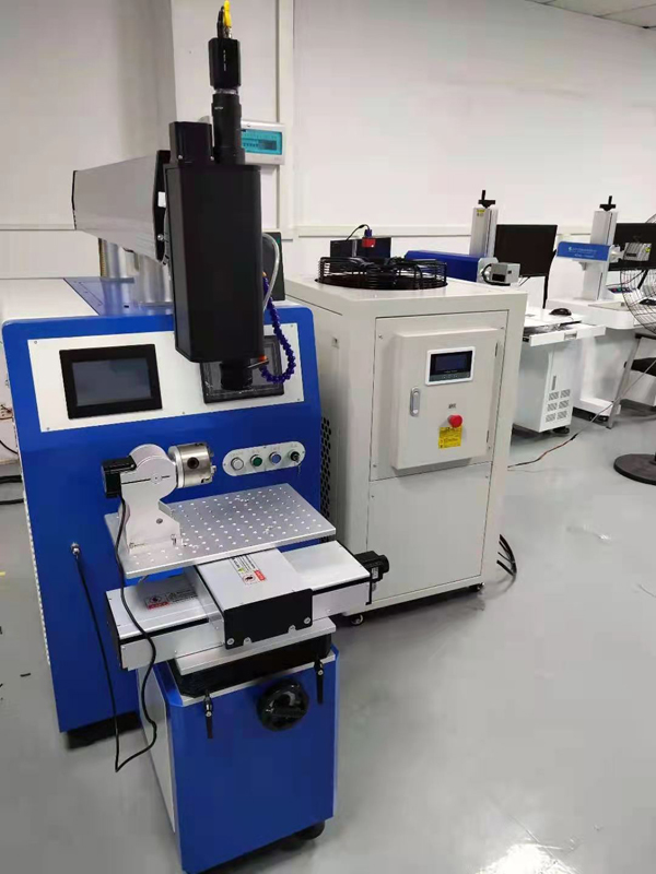 400W�Զ����⺸�ӻ�