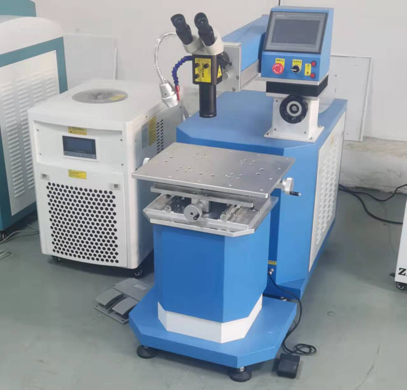 ����㺸��